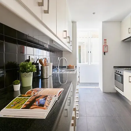 Sunny In Lisbon! * Lizbona