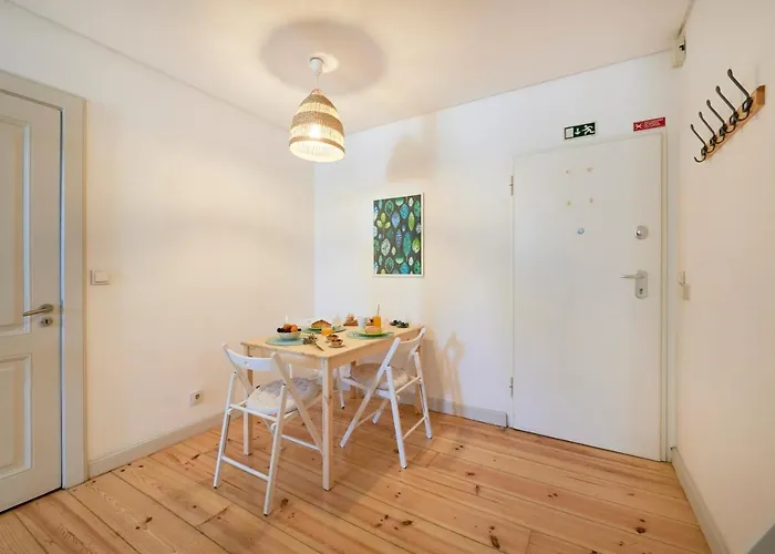 شقة Sunny In Lisbon!