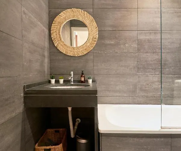 Sunny In Lisbon! شقة Lisboa