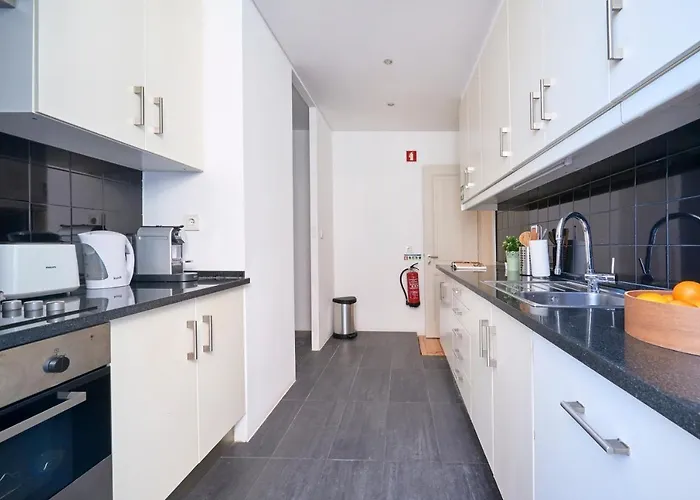 Sunny In Lisbon! Lisboa